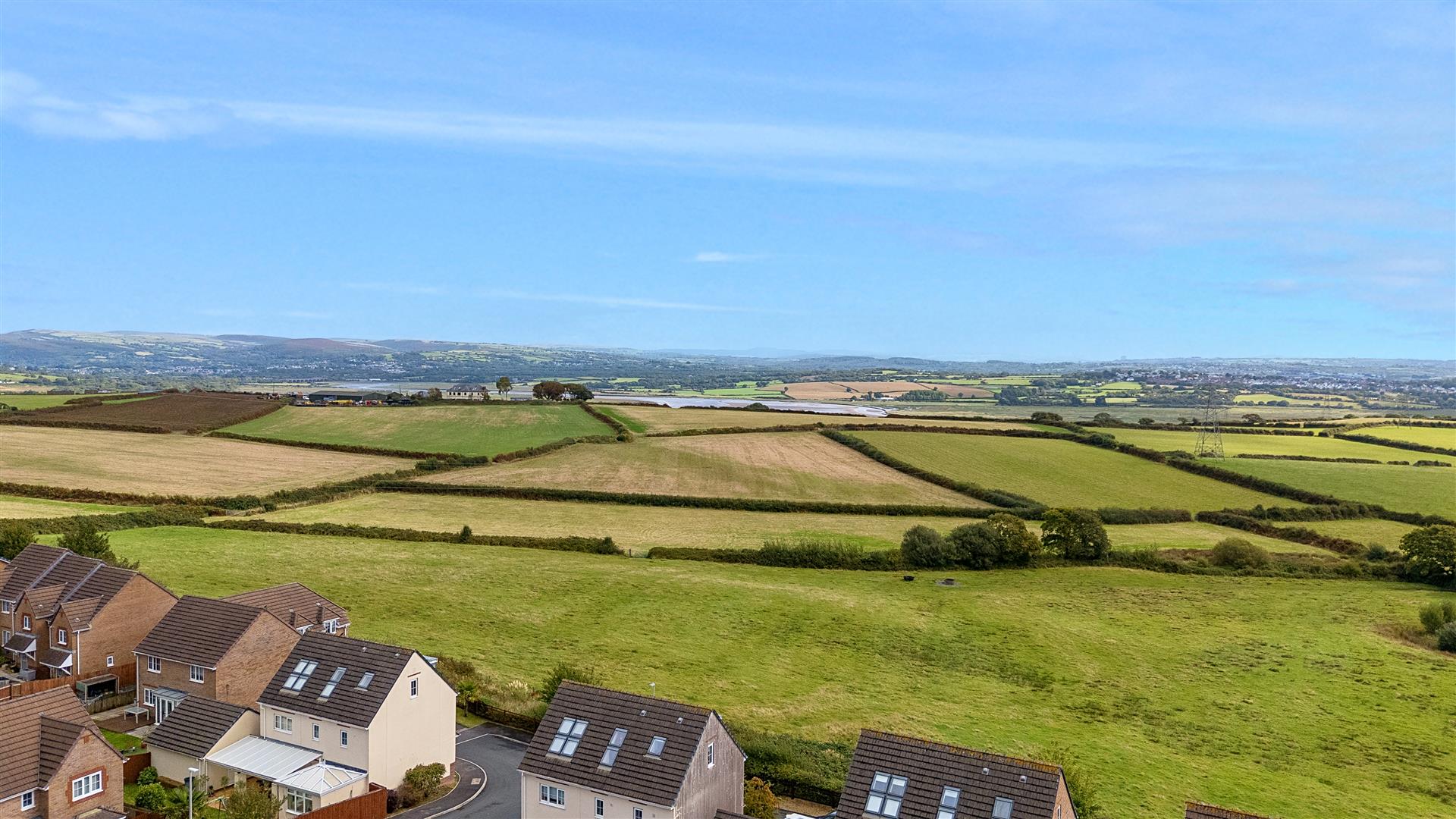 Bryn Uchaf, Llanelli, SA14 9UJ